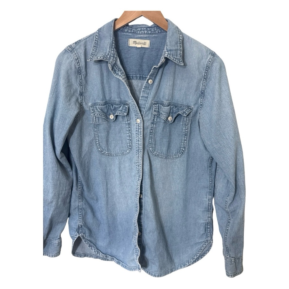 Madewell Denim Shirt in Bluffton Wash Size Medium